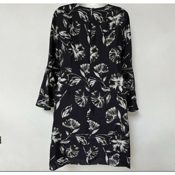 Vince Camuto Crepe de China A-Line Dress Bell Sleeve Floral Navy Blue‎ Size 4 - Picture 5 of 10